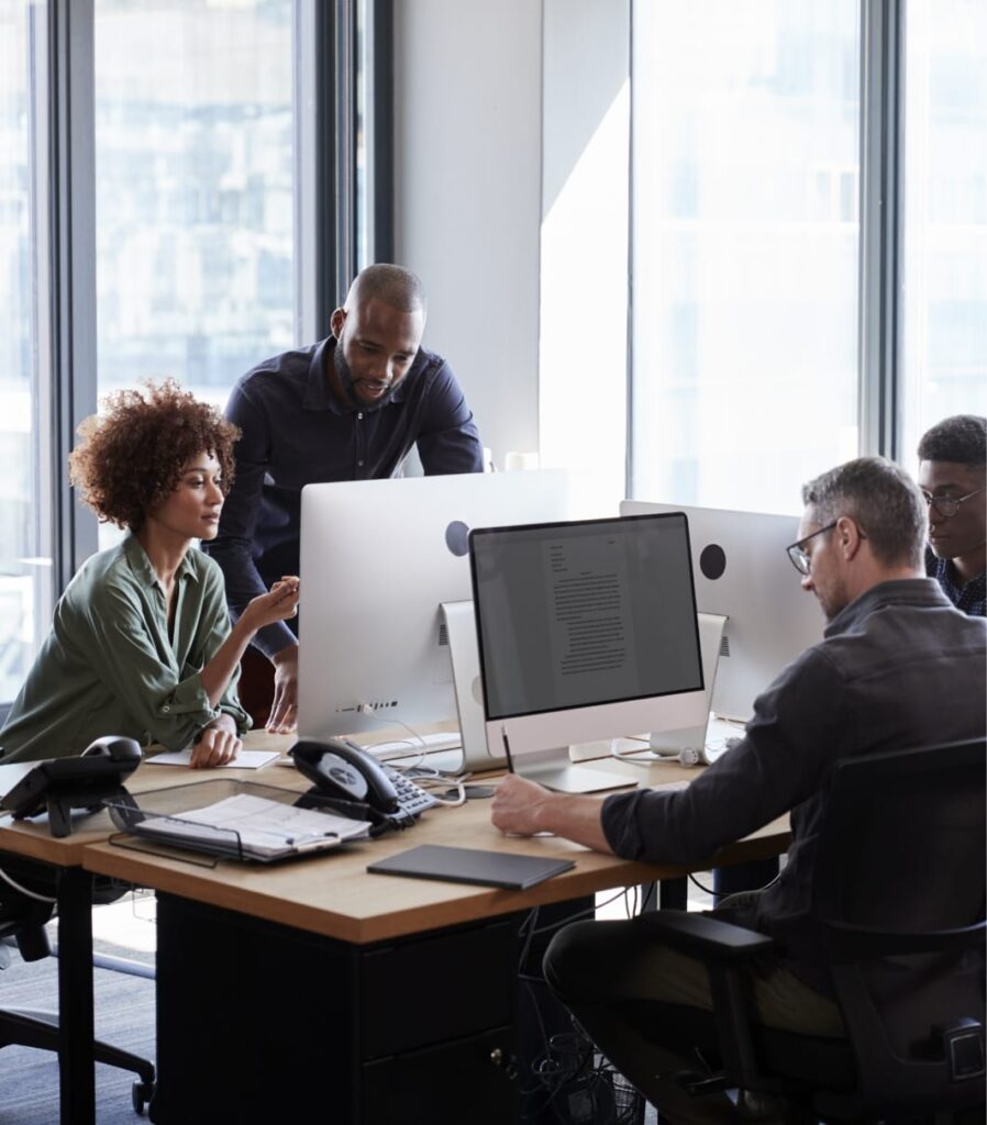 Empleados trabajando - Wimax RNG